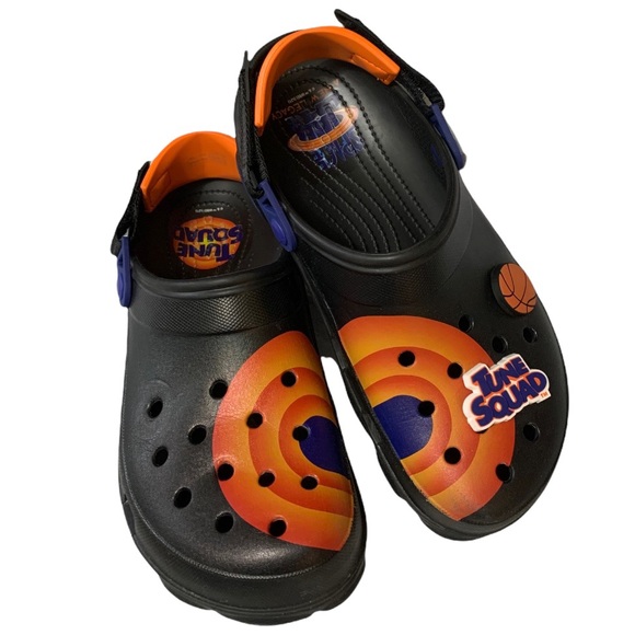 lebron in crocs